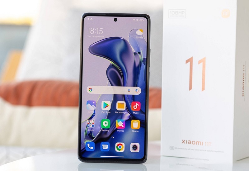 Xiaomi 11T 5G có thiết kế cao cấp, khung kim loại, hai mặt kính